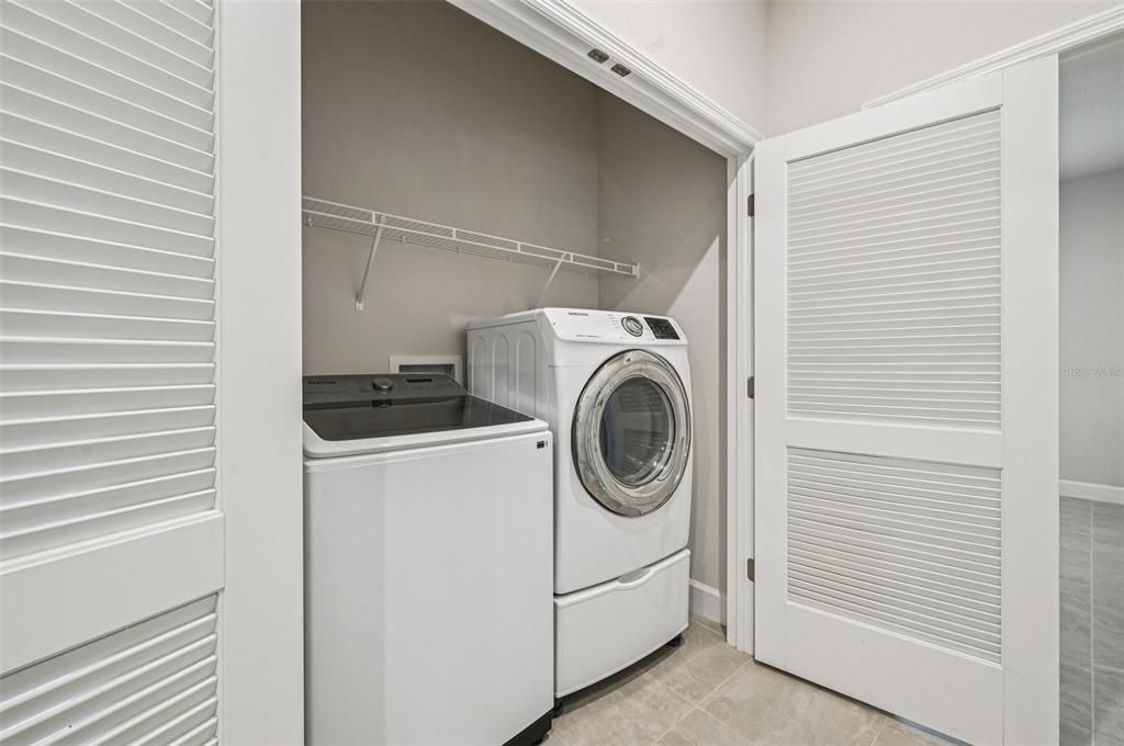 For Sale: $399,888 (4 beds, 2 baths, 1808 Square Feet)