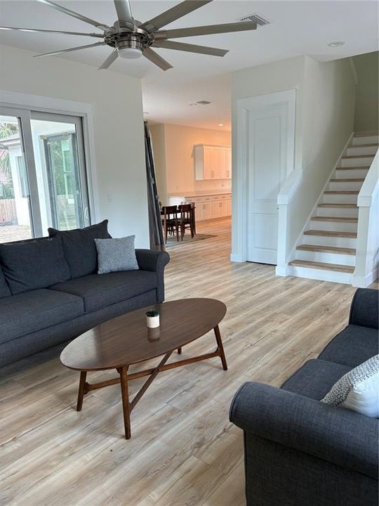 For Rent: $4,200 (4 beds, 2 baths, 2197 Square Feet)