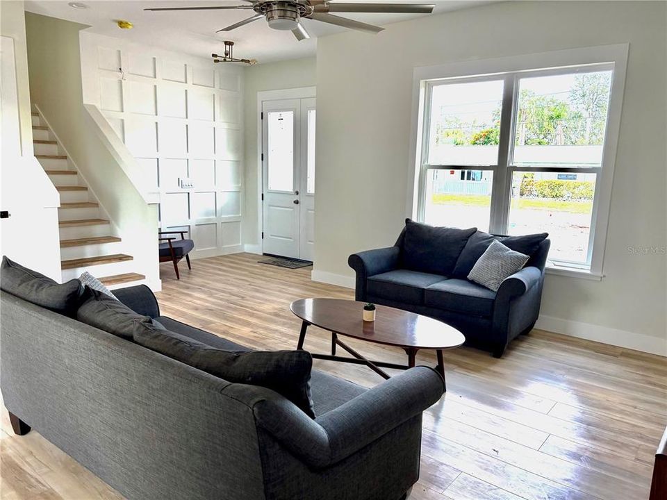 For Rent: $4,200 (4 beds, 2 baths, 2197 Square Feet)