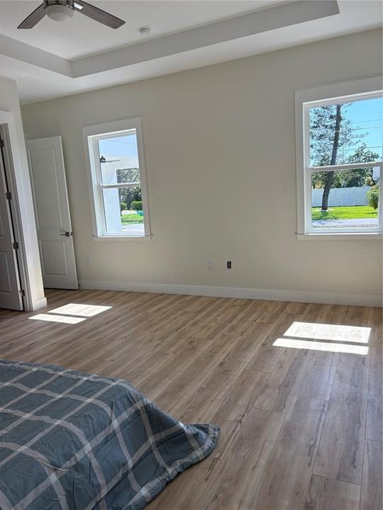 For Rent: $4,200 (4 beds, 2 baths, 2197 Square Feet)