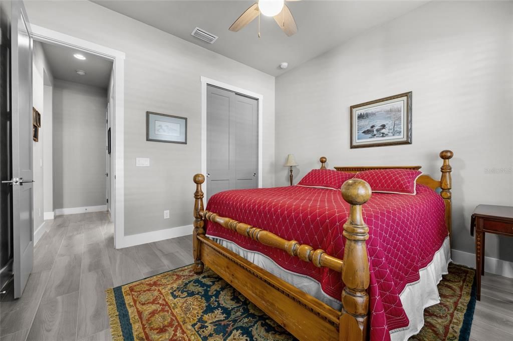 На продажу: $829,000 (4 спален, 3 ванн, 2627 Квадратных фут)