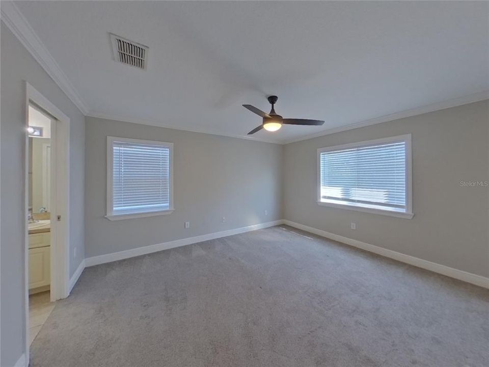 For Rent: $2,139 (3 beds, 2 baths, 1581 Square Feet)