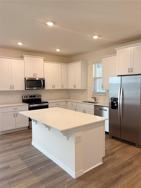 For Rent: $3,300 (3 beds, 2 baths, 2027 Square Feet)