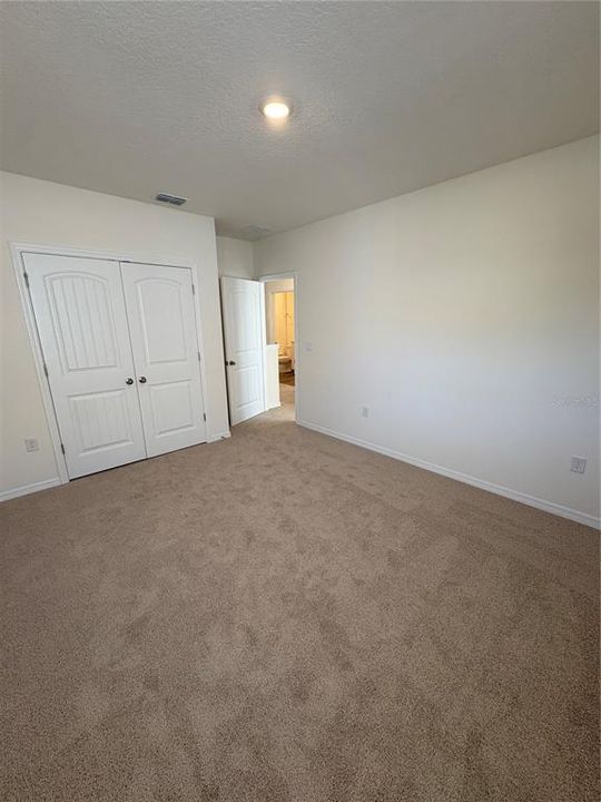For Rent: $3,300 (3 beds, 2 baths, 2027 Square Feet)