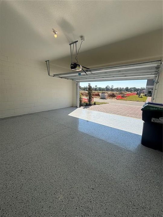 For Rent: $3,300 (3 beds, 2 baths, 2027 Square Feet)