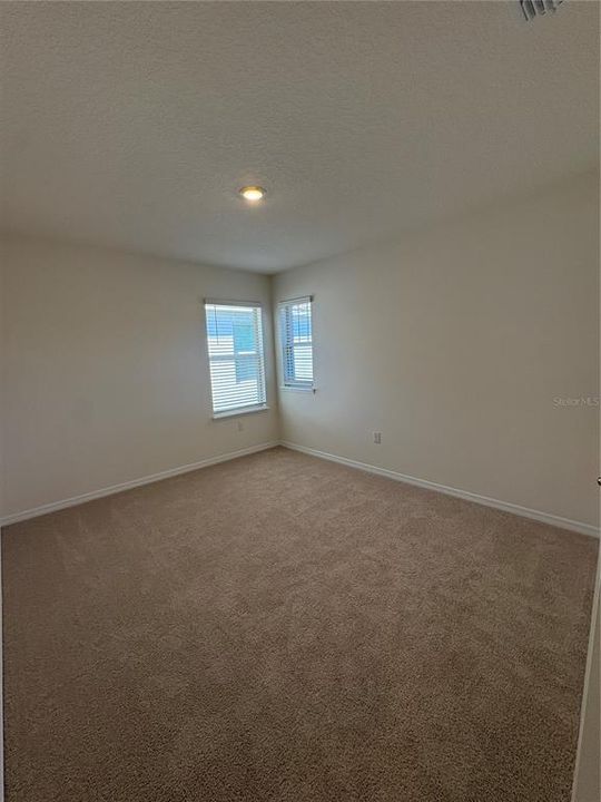 For Rent: $3,300 (3 beds, 2 baths, 2027 Square Feet)