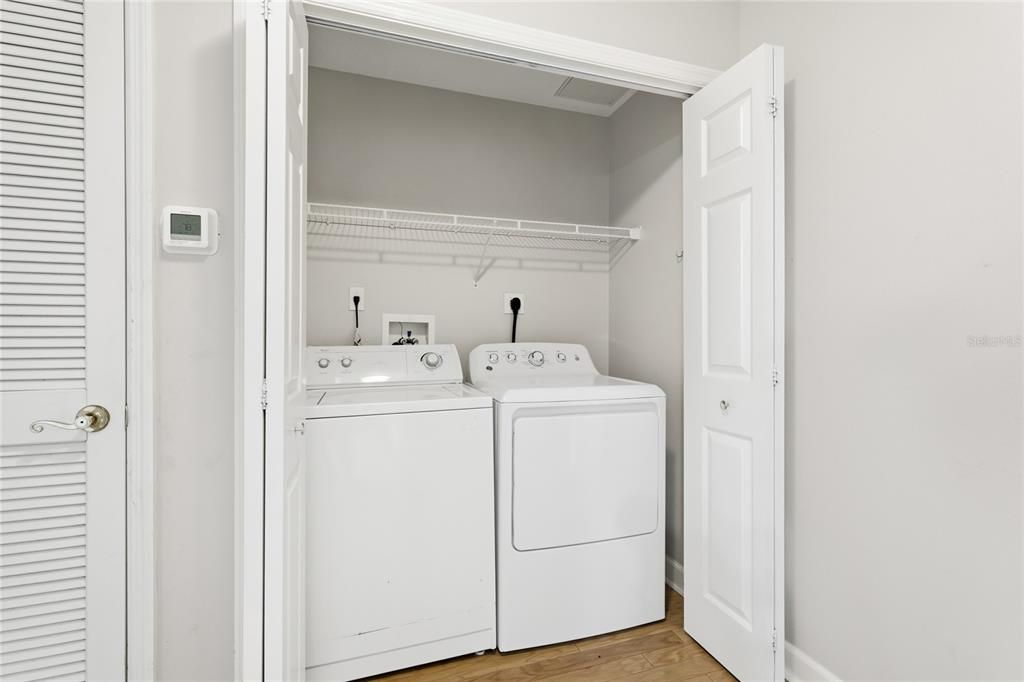 For Sale: $575,000 (1 beds, 1 baths, 815 Square Feet)