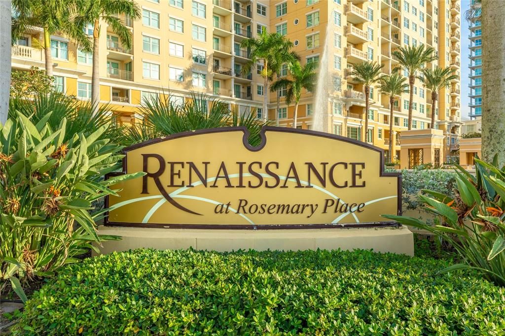 For Sale: $575,000 (1 beds, 1 baths, 815 Square Feet)