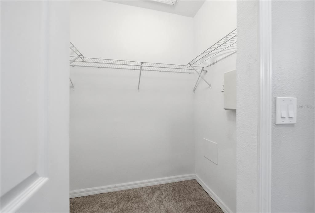 For Rent: $1,750 (3 beds, 2 baths, 1151 Square Feet)