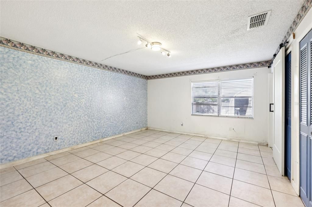 En Venta: $270,000 (3 camas, 2 baños, 1516 Pies cuadrados)