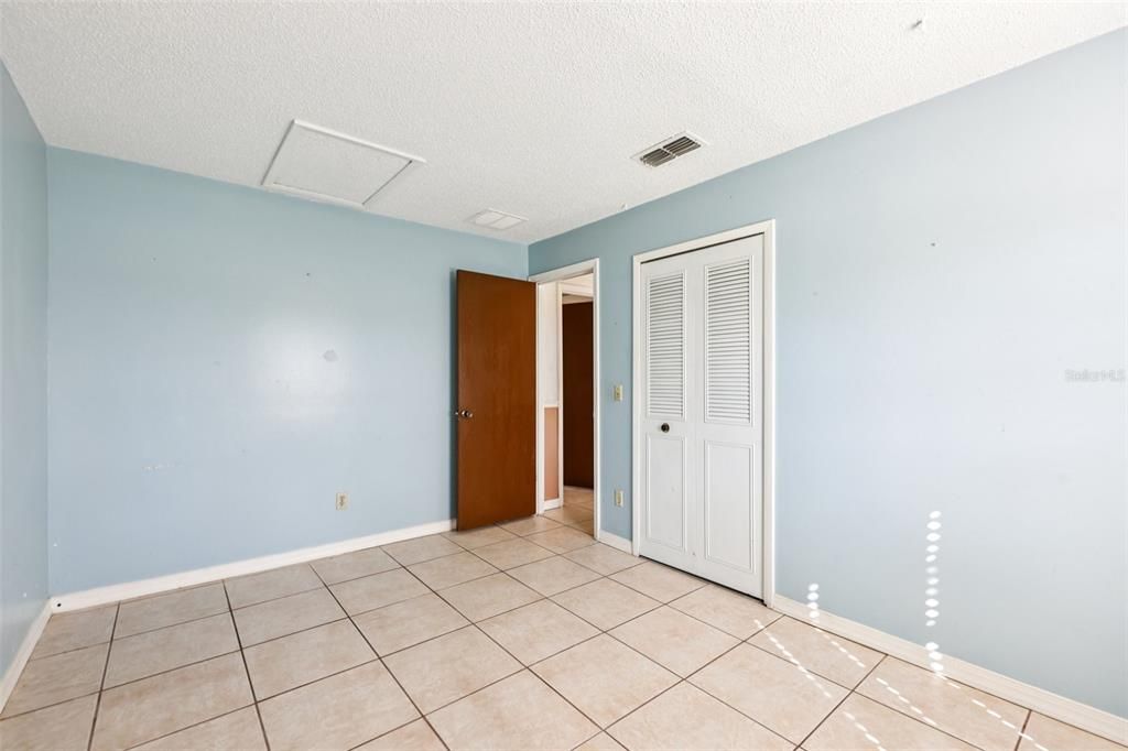 En Venta: $270,000 (3 camas, 2 baños, 1516 Pies cuadrados)