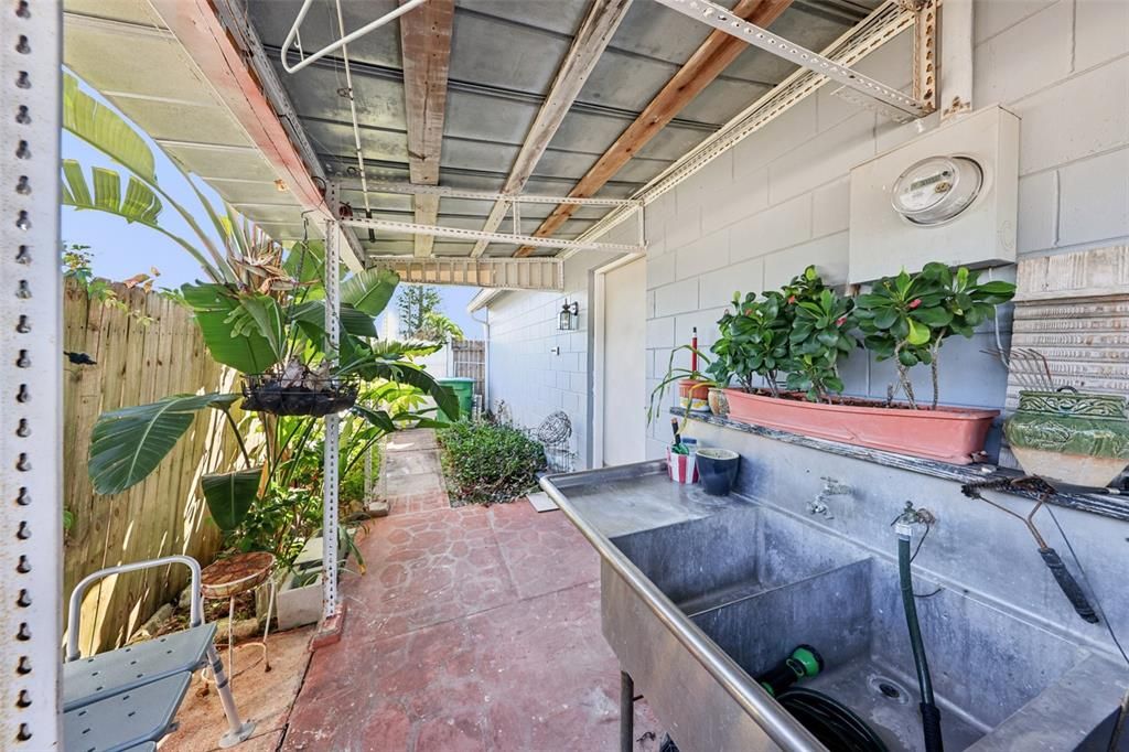 En Venta: $270,000 (3 camas, 2 baños, 1516 Pies cuadrados)