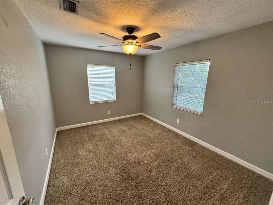 На продажу: $417,000 (3 спален, 2 ванн, 1717 Квадратных фут)