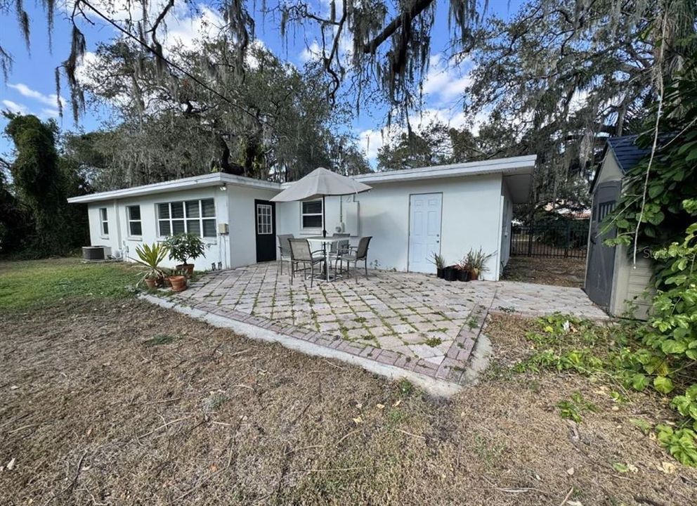 На продажу: $417,000 (3 спален, 2 ванн, 1717 Квадратных фут)