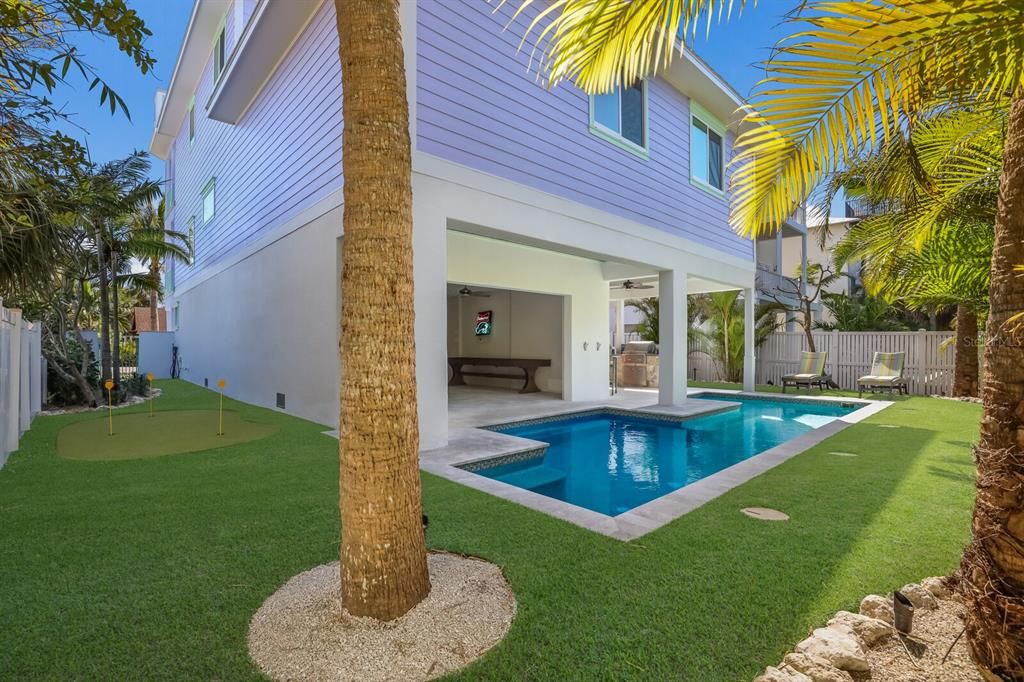 For Sale: $4,499,000 (4 beds, 4 baths, 2803 Square Feet)