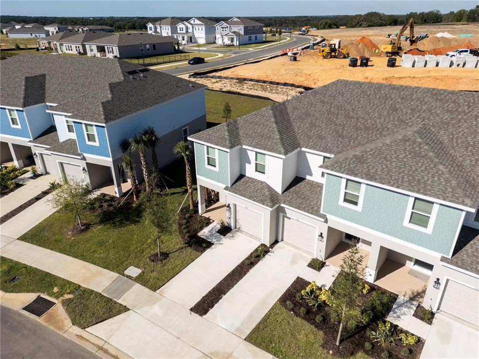 For Rent: $2,095 (3 beds, 2 baths, 1558 Square Feet)