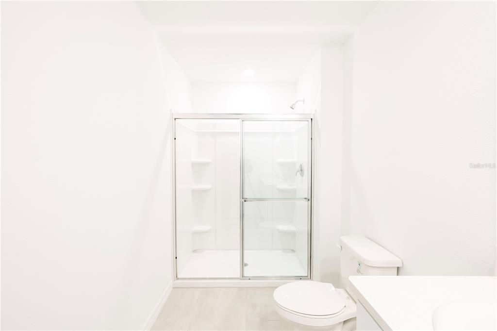 For Rent: $2,095 (3 beds, 2 baths, 1558 Square Feet)