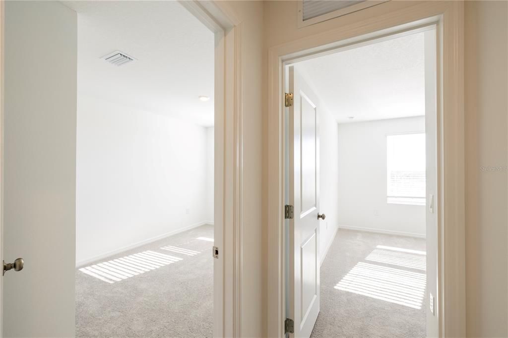 For Rent: $2,095 (3 beds, 2 baths, 1558 Square Feet)