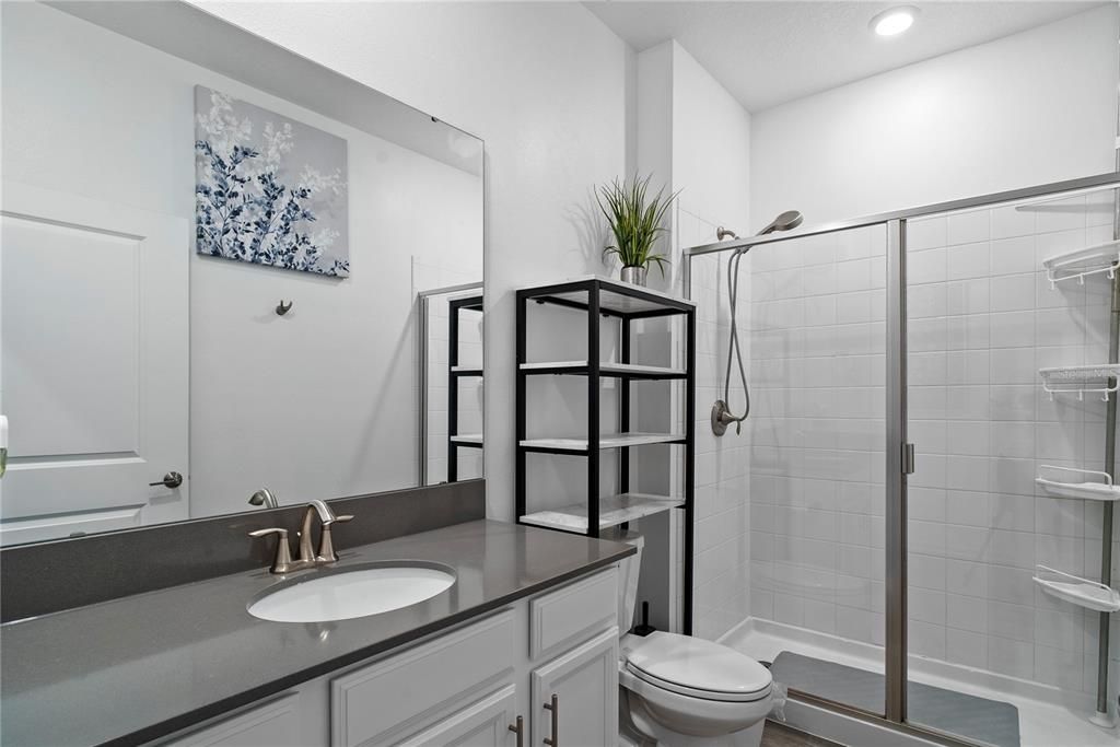 For Sale: $700,000 (5 beds, 3 baths, 3385 Square Feet)