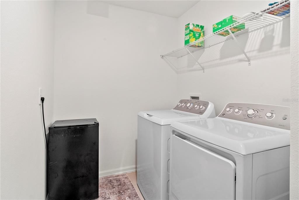 For Sale: $700,000 (5 beds, 3 baths, 3385 Square Feet)