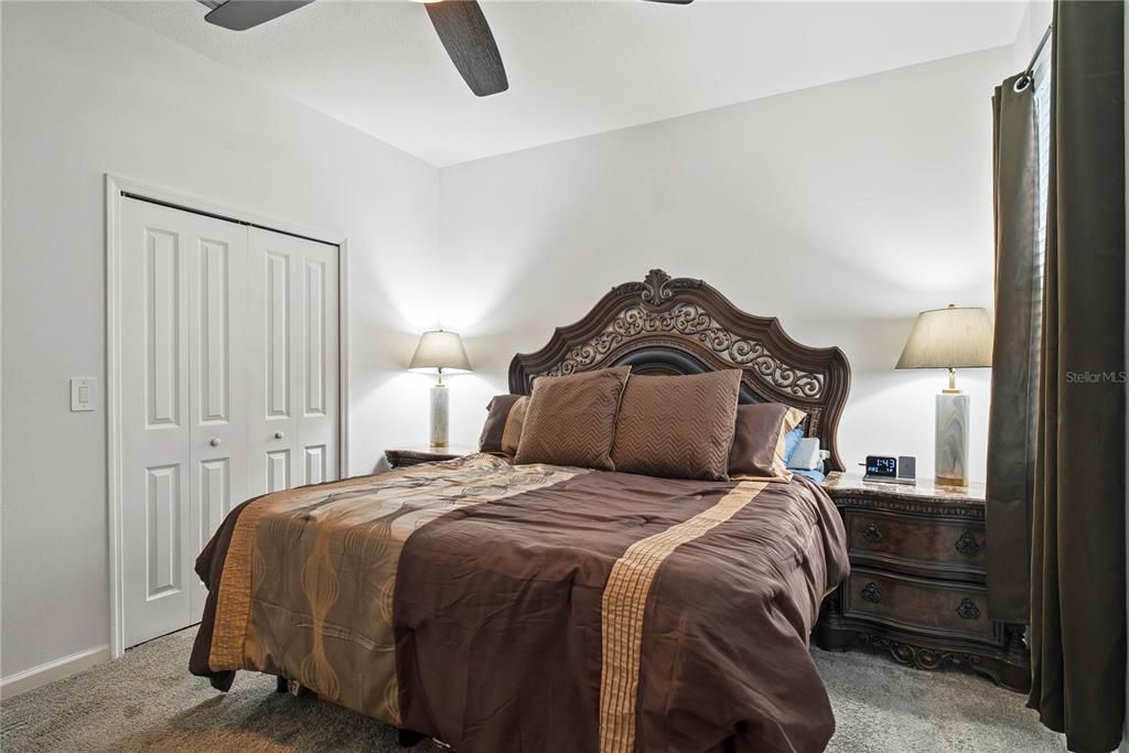 For Sale: $700,000 (5 beds, 3 baths, 3385 Square Feet)