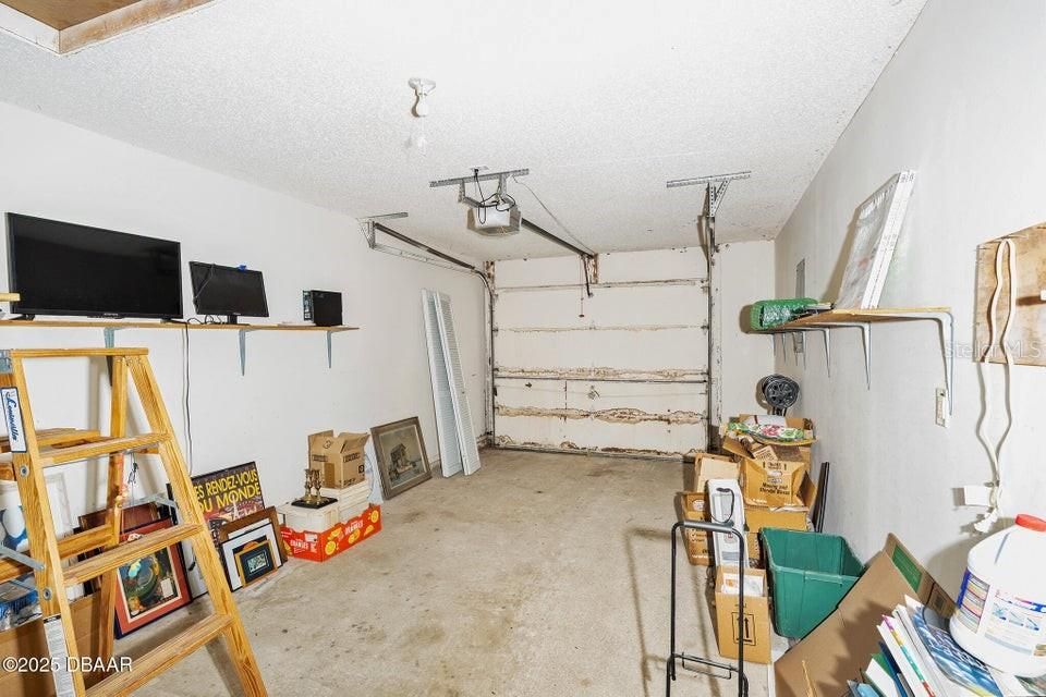 For Sale: $204,900 (3 beds, 2 baths, 1520 Square Feet)