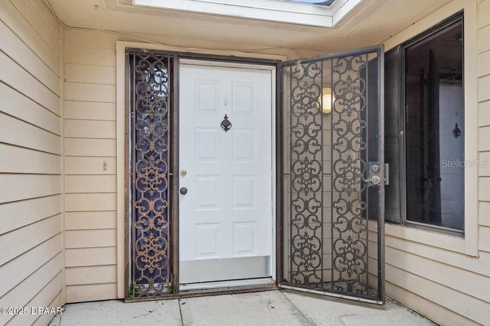 For Sale: $204,900 (3 beds, 2 baths, 1520 Square Feet)