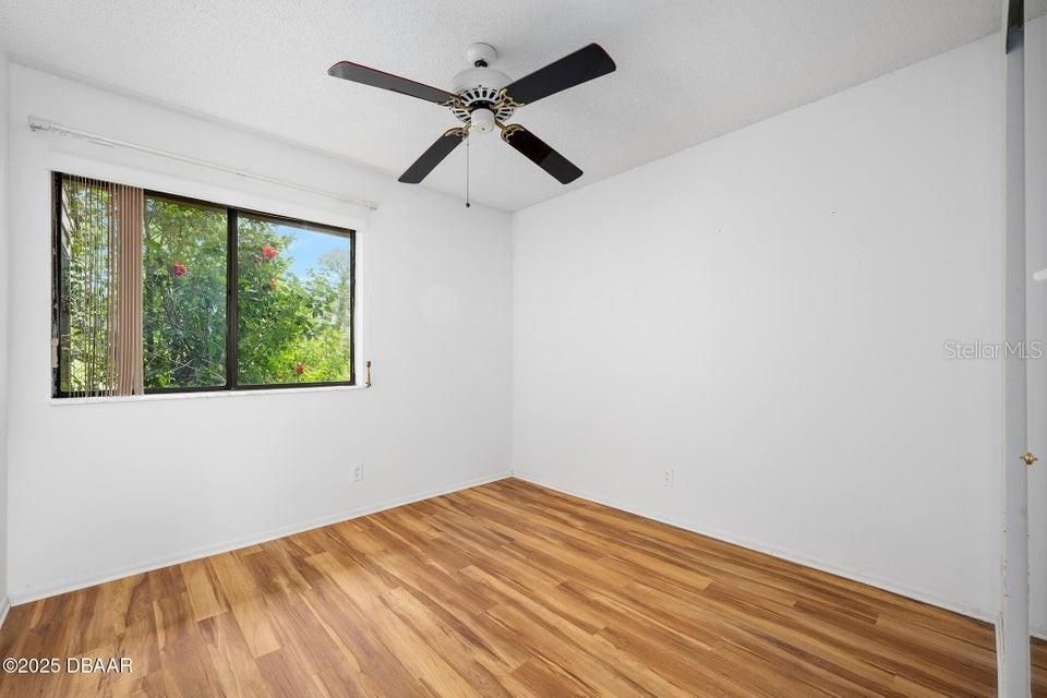 For Sale: $204,900 (3 beds, 2 baths, 1520 Square Feet)