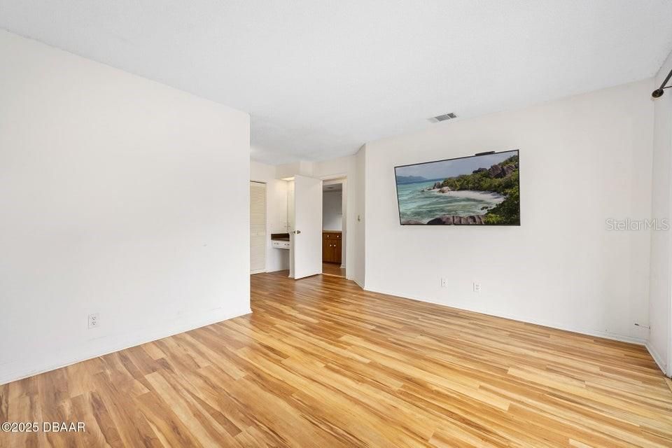 For Sale: $204,900 (3 beds, 2 baths, 1520 Square Feet)