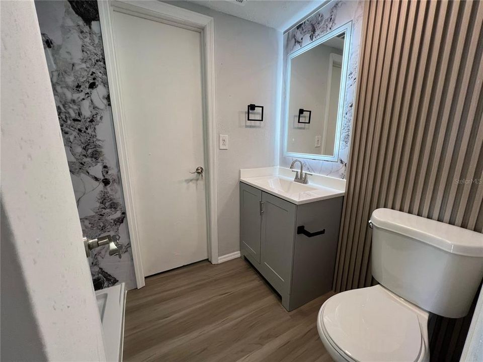 For Sale: $380,000 (4 beds, 2 baths, 1619 Square Feet)