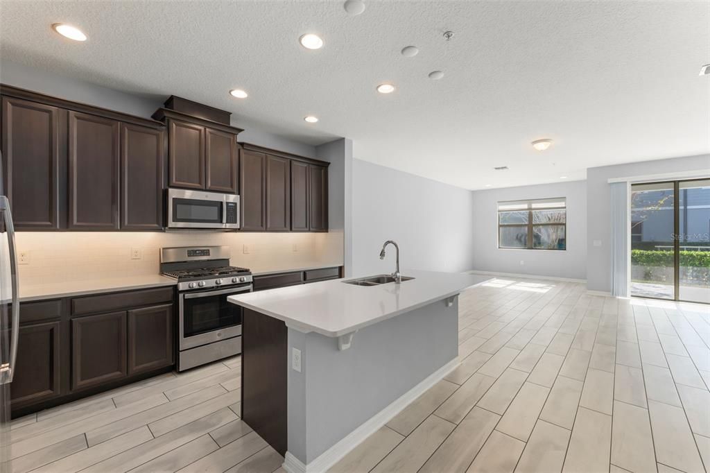 For Sale: $359,000 (3 beds, 2 baths, 1846 Square Feet)