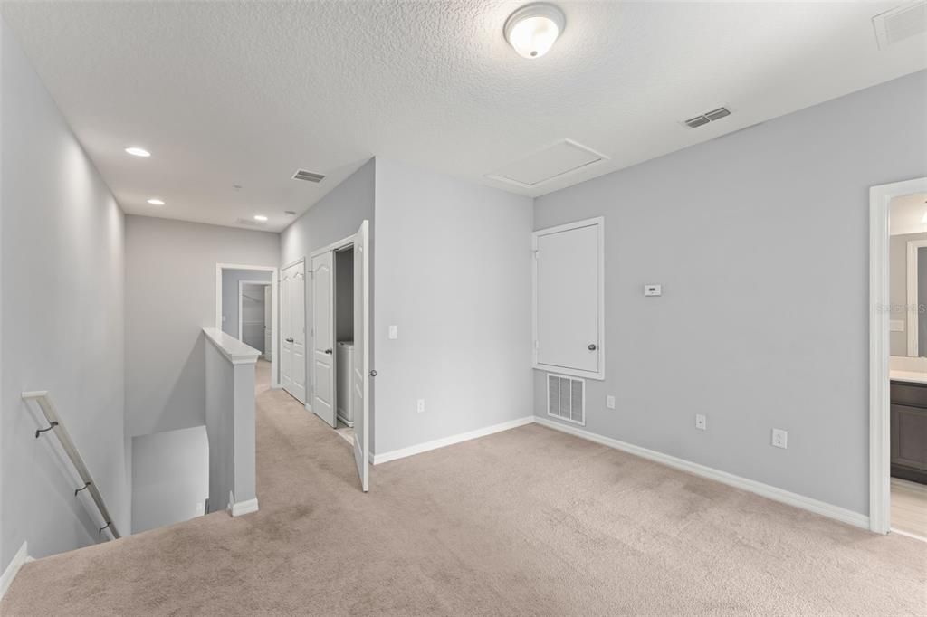 For Sale: $359,000 (3 beds, 2 baths, 1846 Square Feet)