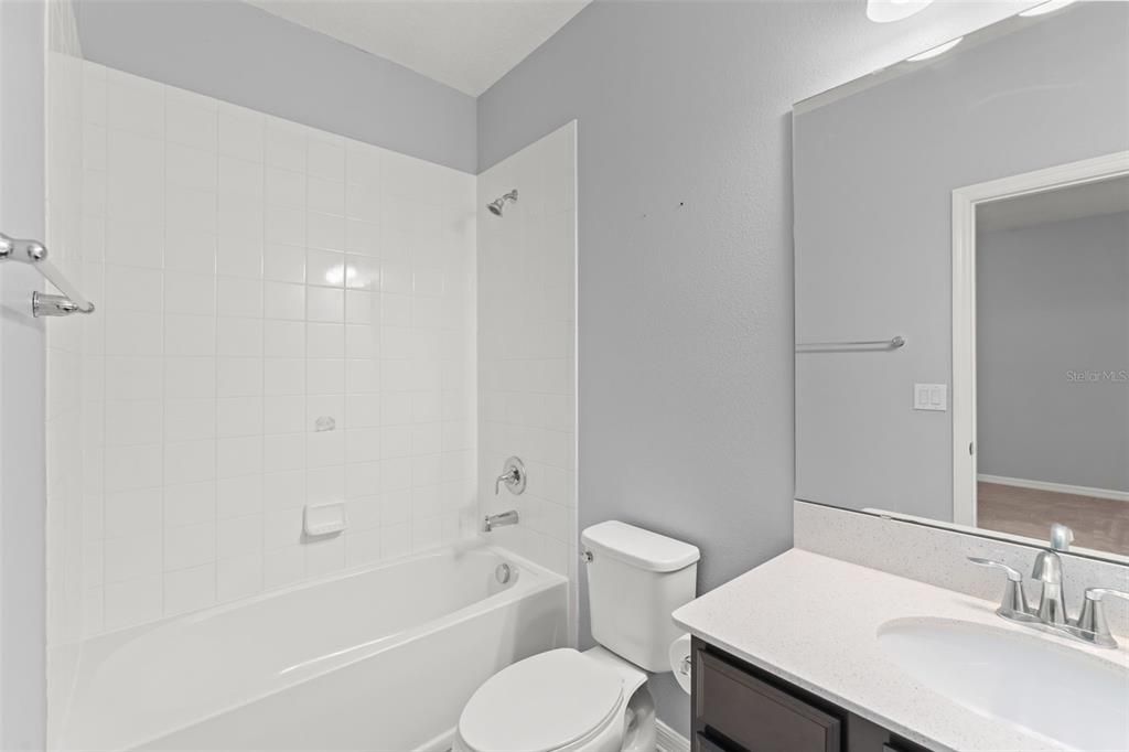 For Sale: $359,000 (3 beds, 2 baths, 1846 Square Feet)