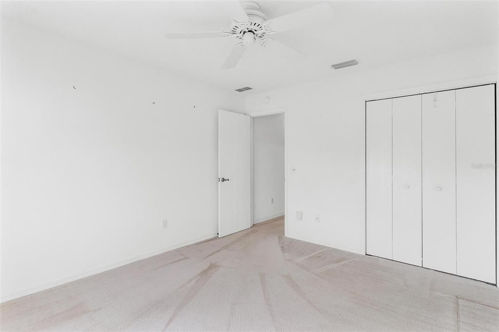 En Venta: $289,000 (3 camas, 2 baños, 1392 Pies cuadrados)