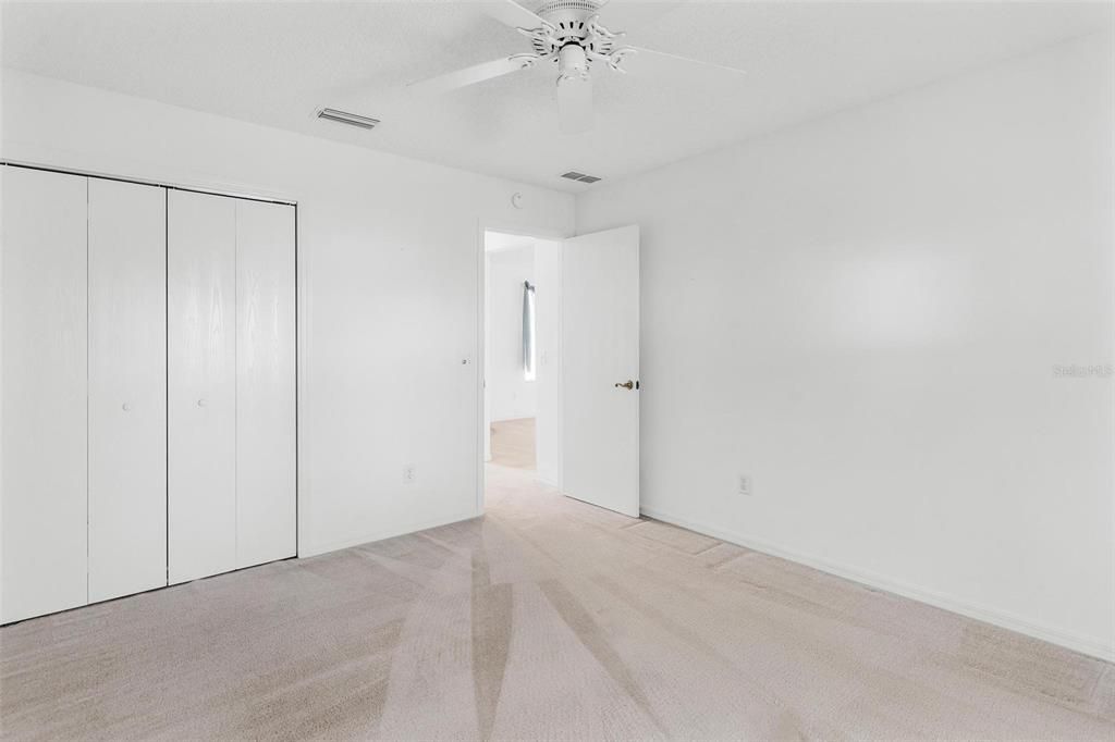 En Venta: $289,000 (3 camas, 2 baños, 1392 Pies cuadrados)