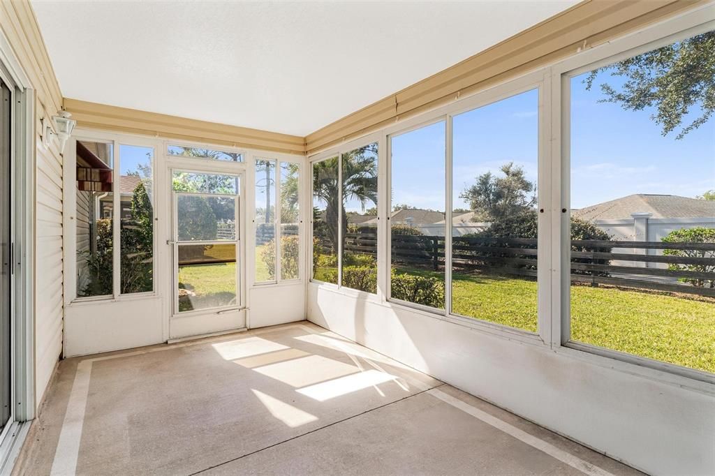 En Venta: $289,000 (3 camas, 2 baños, 1392 Pies cuadrados)