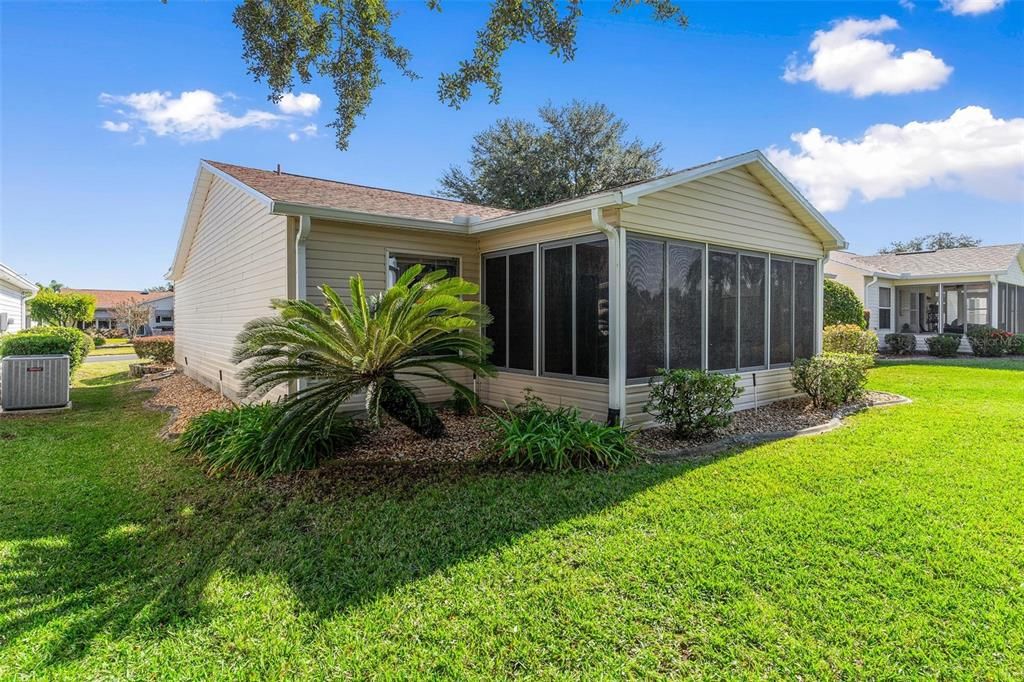 En Venta: $289,000 (3 camas, 2 baños, 1392 Pies cuadrados)