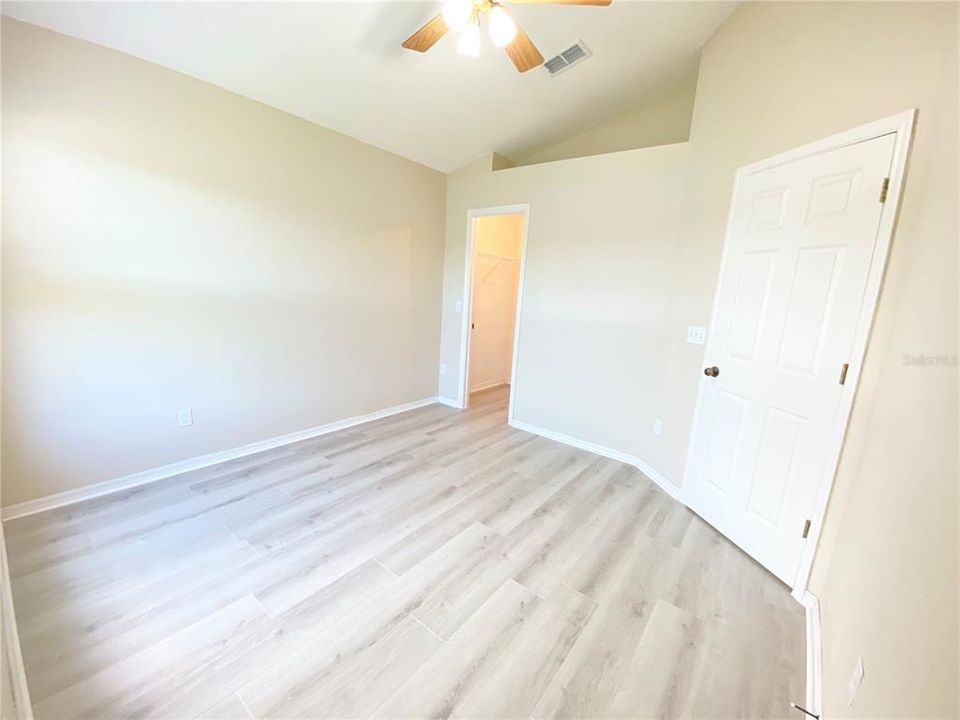 На продажу: $420,000 (3 спален, 2 ванн, 1451 Квадратных фут)