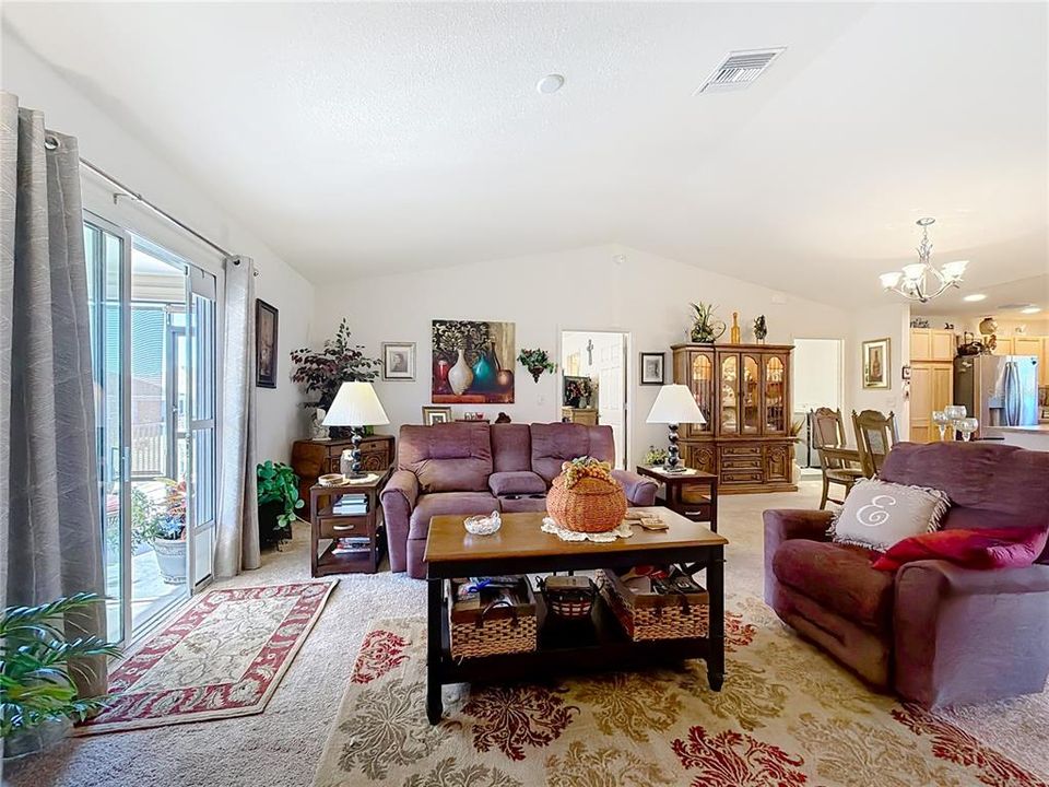 待售: $310,000 (3 贝兹, 2 浴室, 1487 平方英尺)