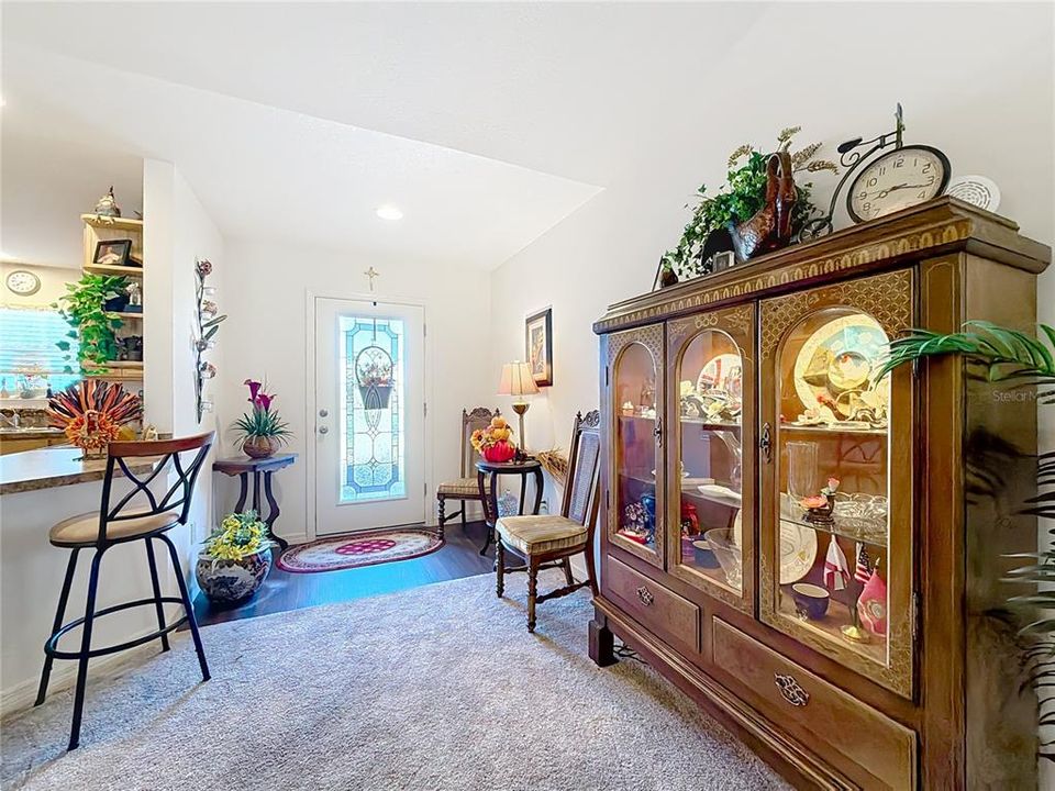 待售: $310,000 (3 贝兹, 2 浴室, 1487 平方英尺)