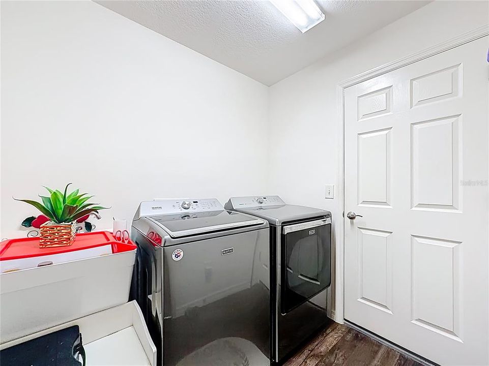 待售: $310,000 (3 贝兹, 2 浴室, 1487 平方英尺)