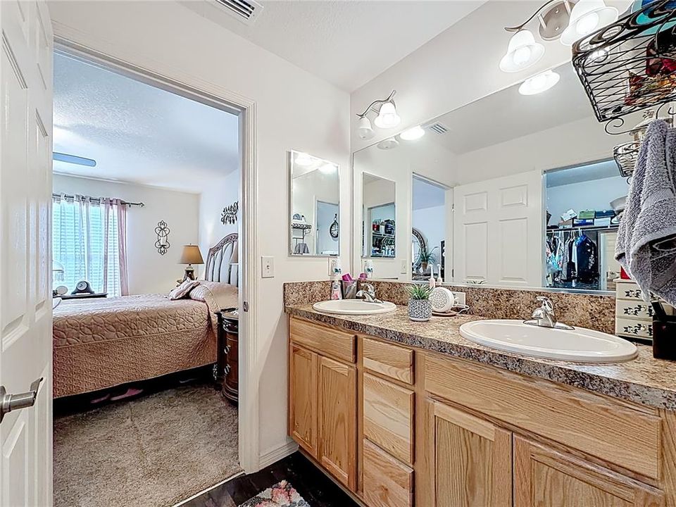 待售: $310,000 (3 贝兹, 2 浴室, 1487 平方英尺)