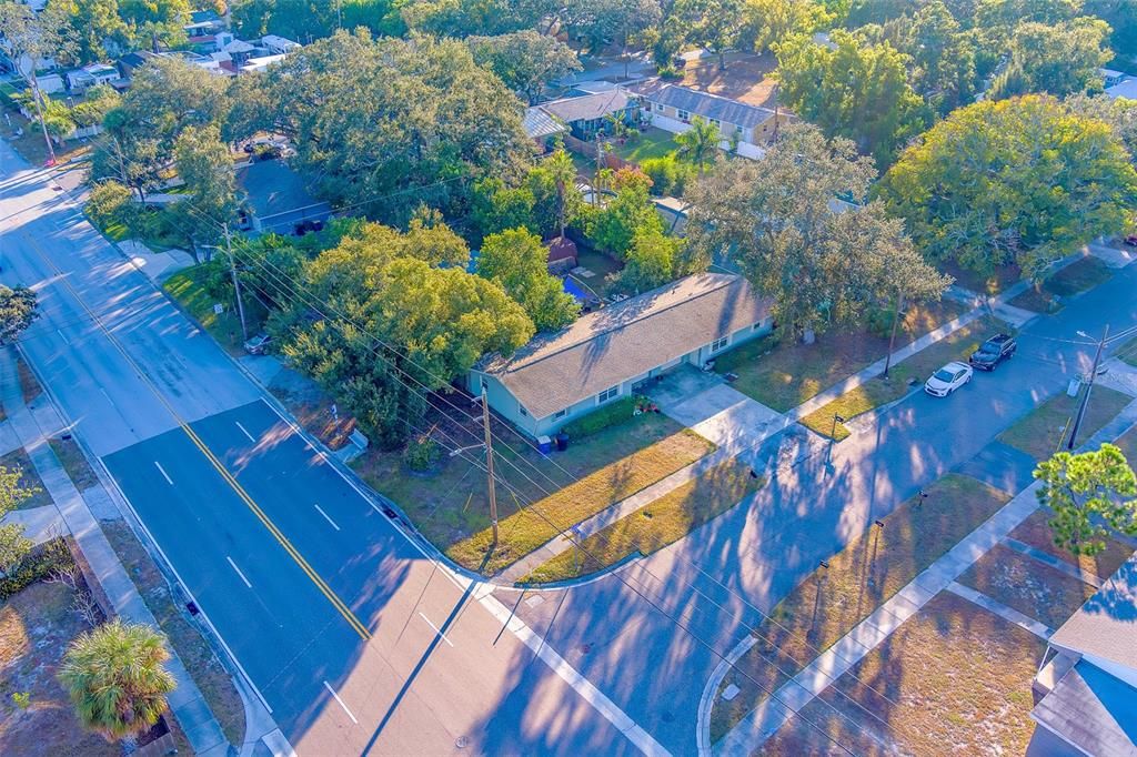 待售: $499,999 (4 贝兹, 0 浴室, 1512 平方英尺)