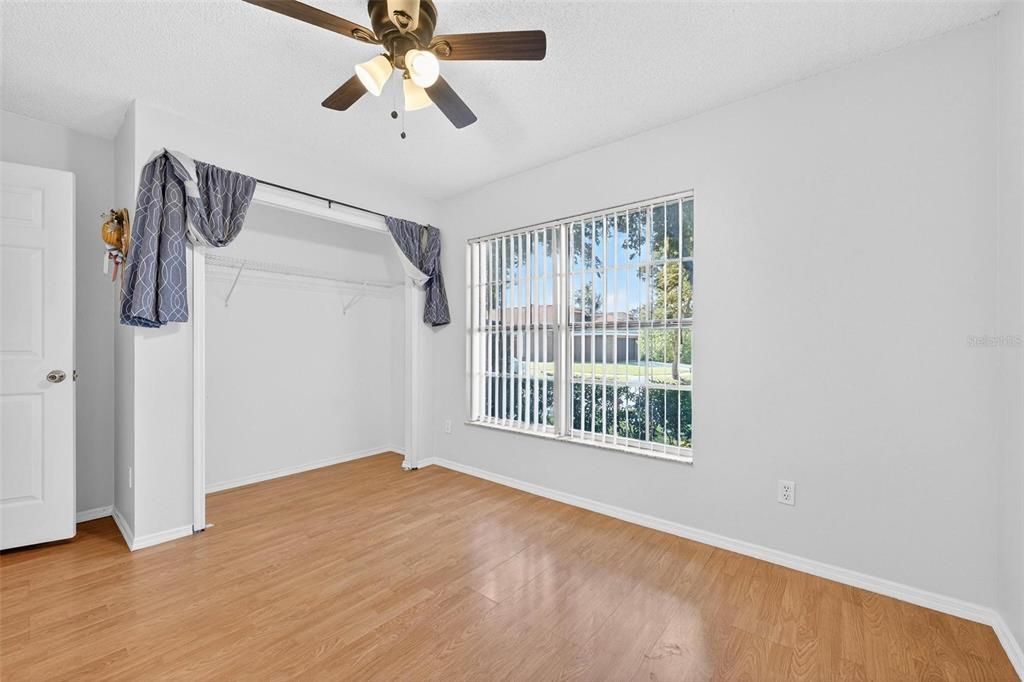 For Sale: $320,000 (3 beds, 2 baths, 1571 Square Feet)