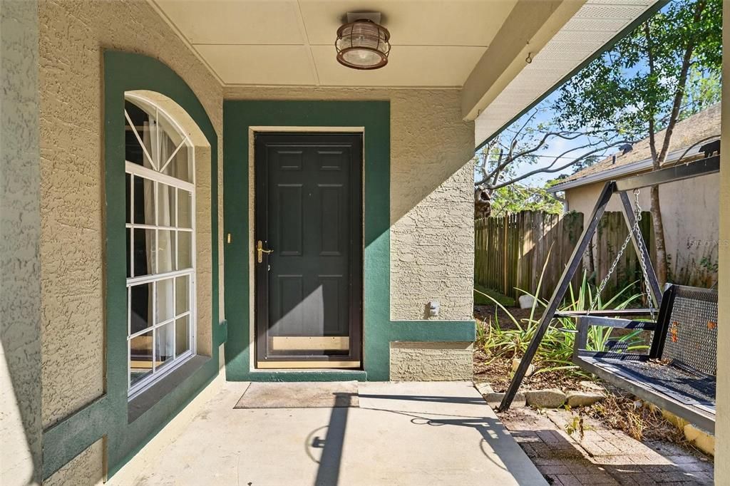 For Sale: $320,000 (3 beds, 2 baths, 1571 Square Feet)