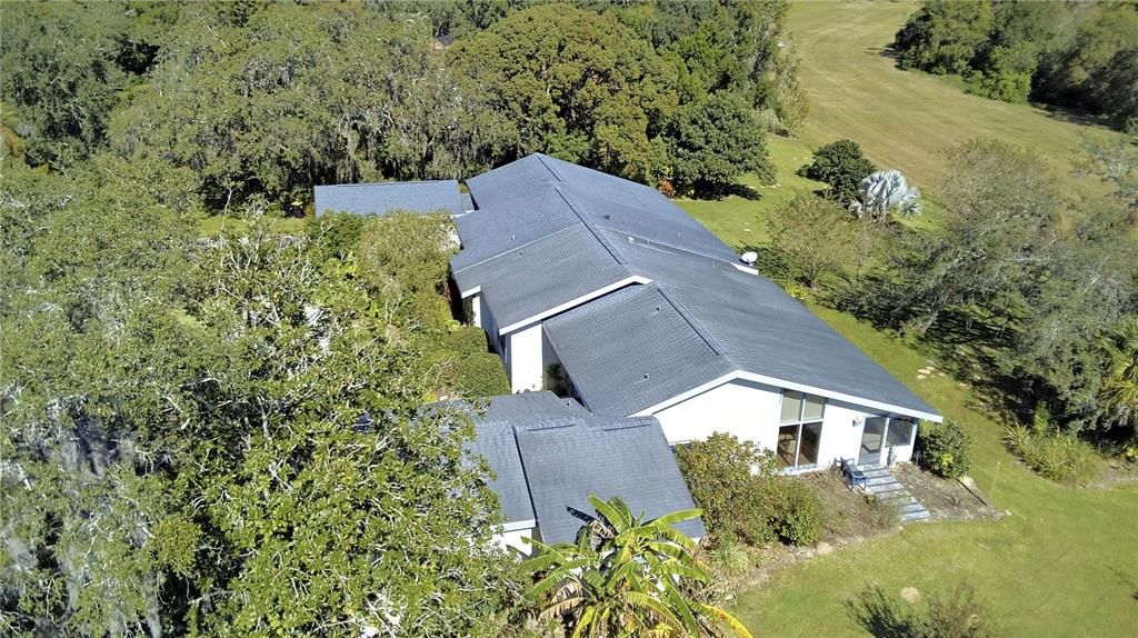 Под контрактом: $275,000 (2 спален, 2 ванн, 2133 Квадратных фут)