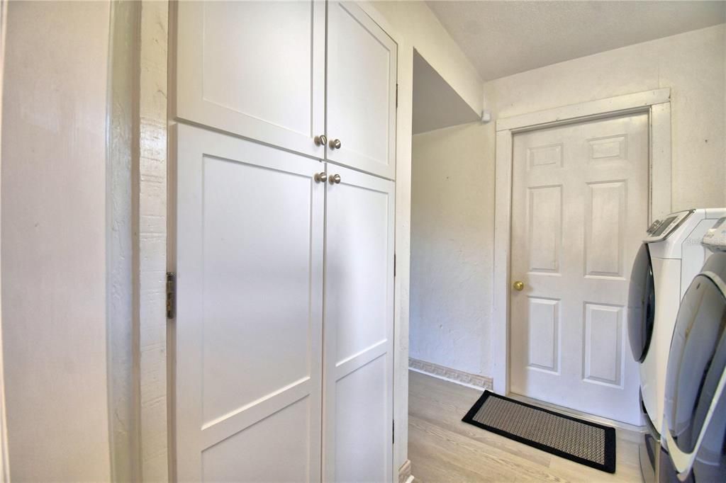 Под контрактом: $275,000 (2 спален, 2 ванн, 2133 Квадратных фут)