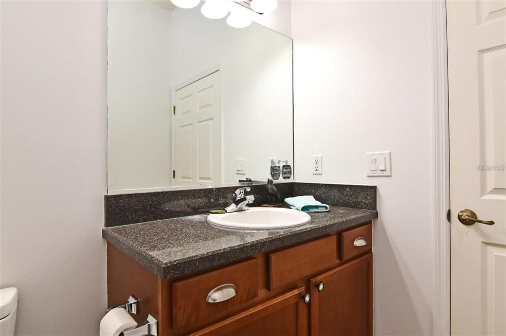 出租: $1,650 (2 贝兹, 2 浴室, 1865 平方英尺)