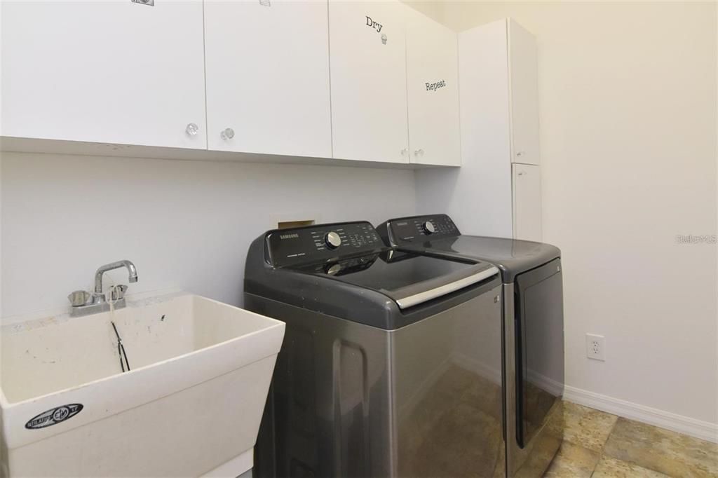 出租: $1,650 (2 贝兹, 2 浴室, 1865 平方英尺)