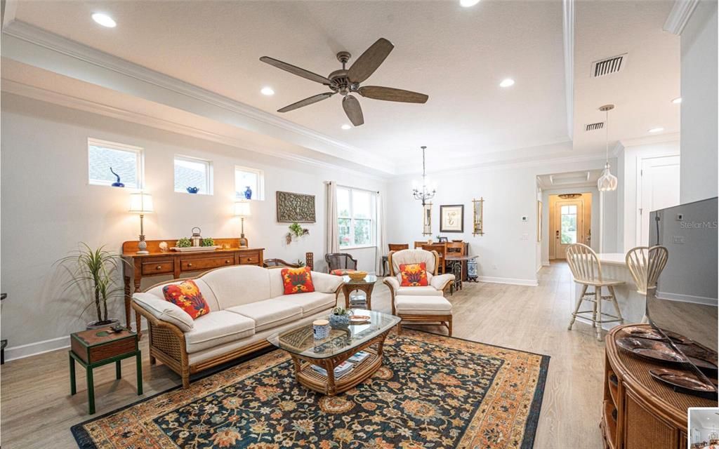 En Venta: $529,000 (2 camas, 2 baños, 1848 Pies cuadrados)